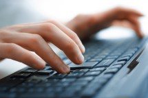 Top 5 Social Etiquette Tips for Navigating Online Interactions